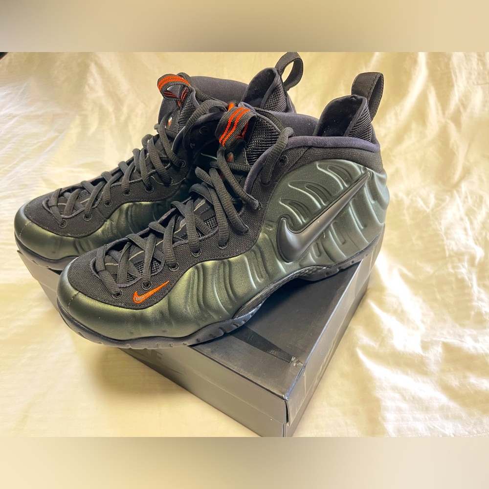 Nike Air Foamposite Pro.